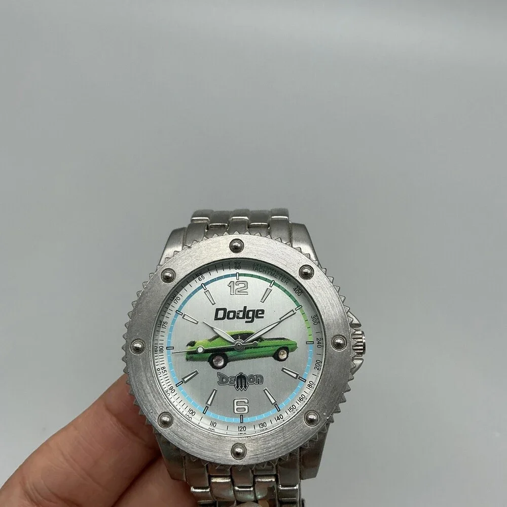 Dodge Demon DF02V Mens Watch 42mm Silver Tone Green Car Dial New Battery 7.5